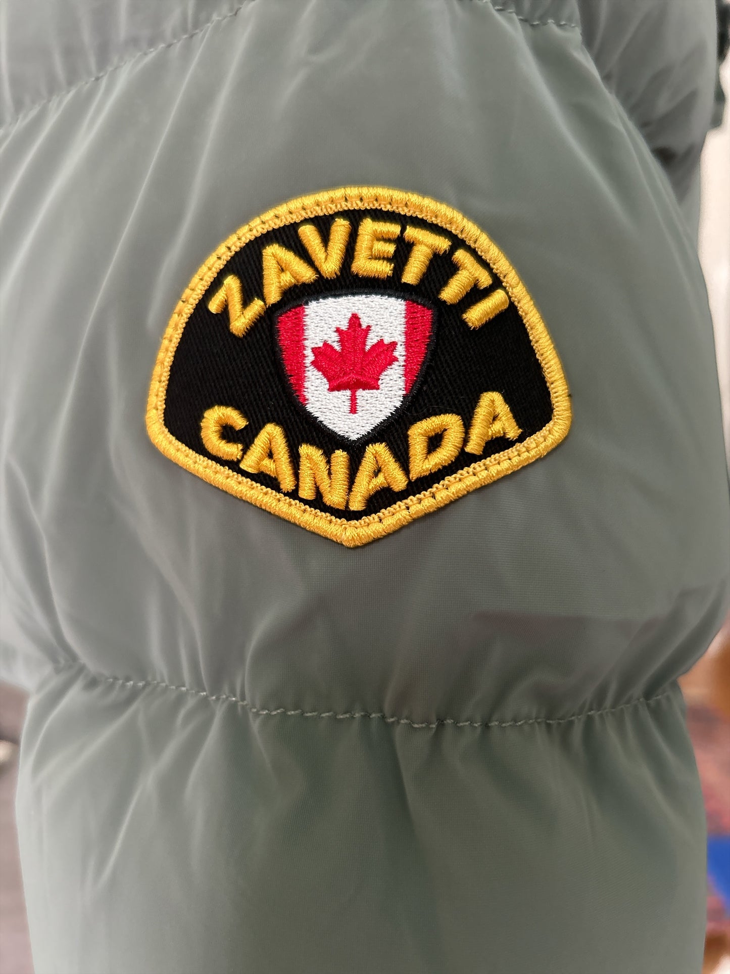 NEW & TAGGED ZAVETTI CANADA CROPPED PUFFER JACKET. UK XL. BELLUCCI 2.0 IN SAGE. WAS: £280.