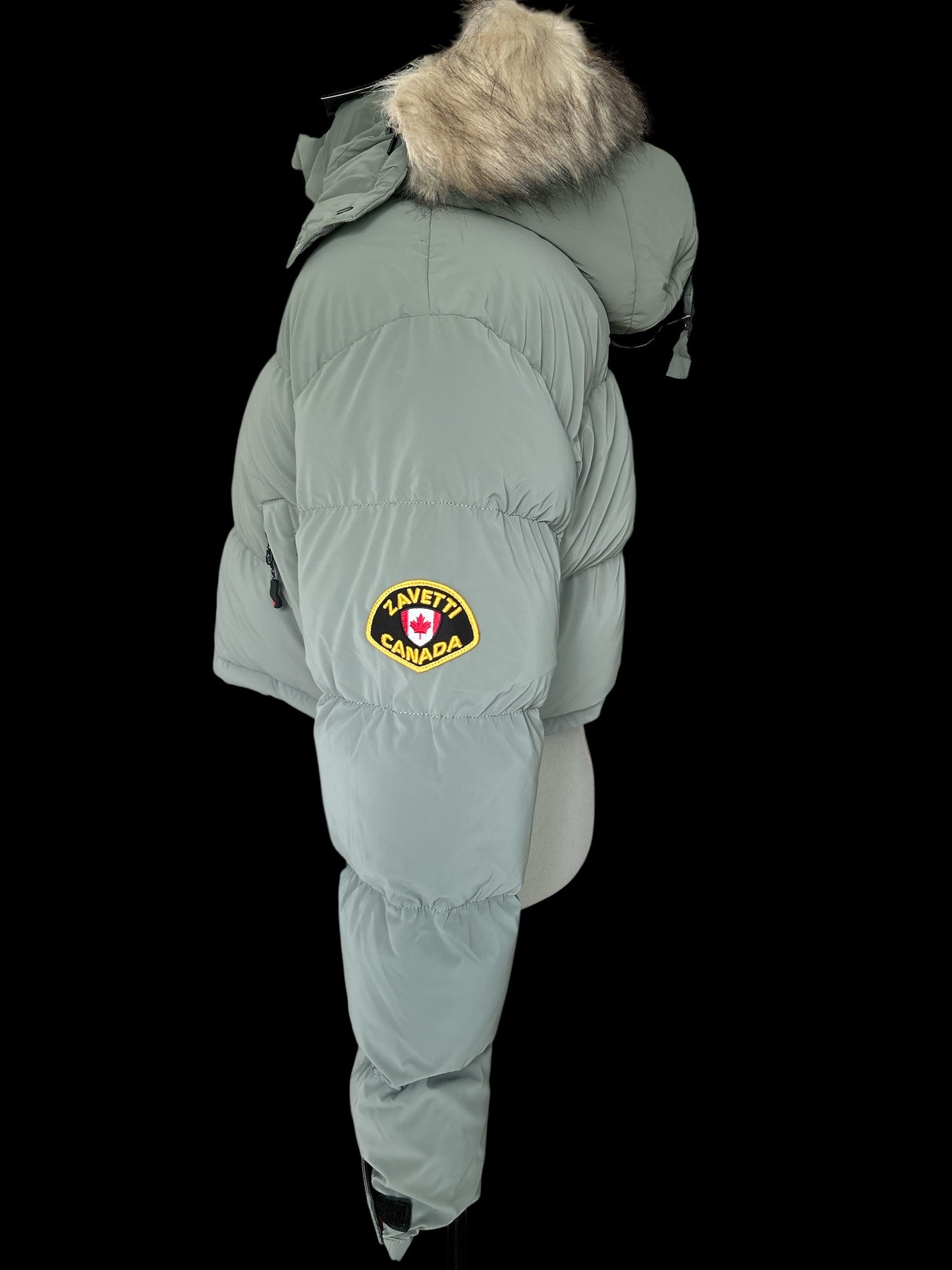 NEW & TAGGED ZAVETTI CANADA CROPPED PUFFER JACKET. UK XL. BELLUCCI 2.0 IN SAGE. WAS: £280.