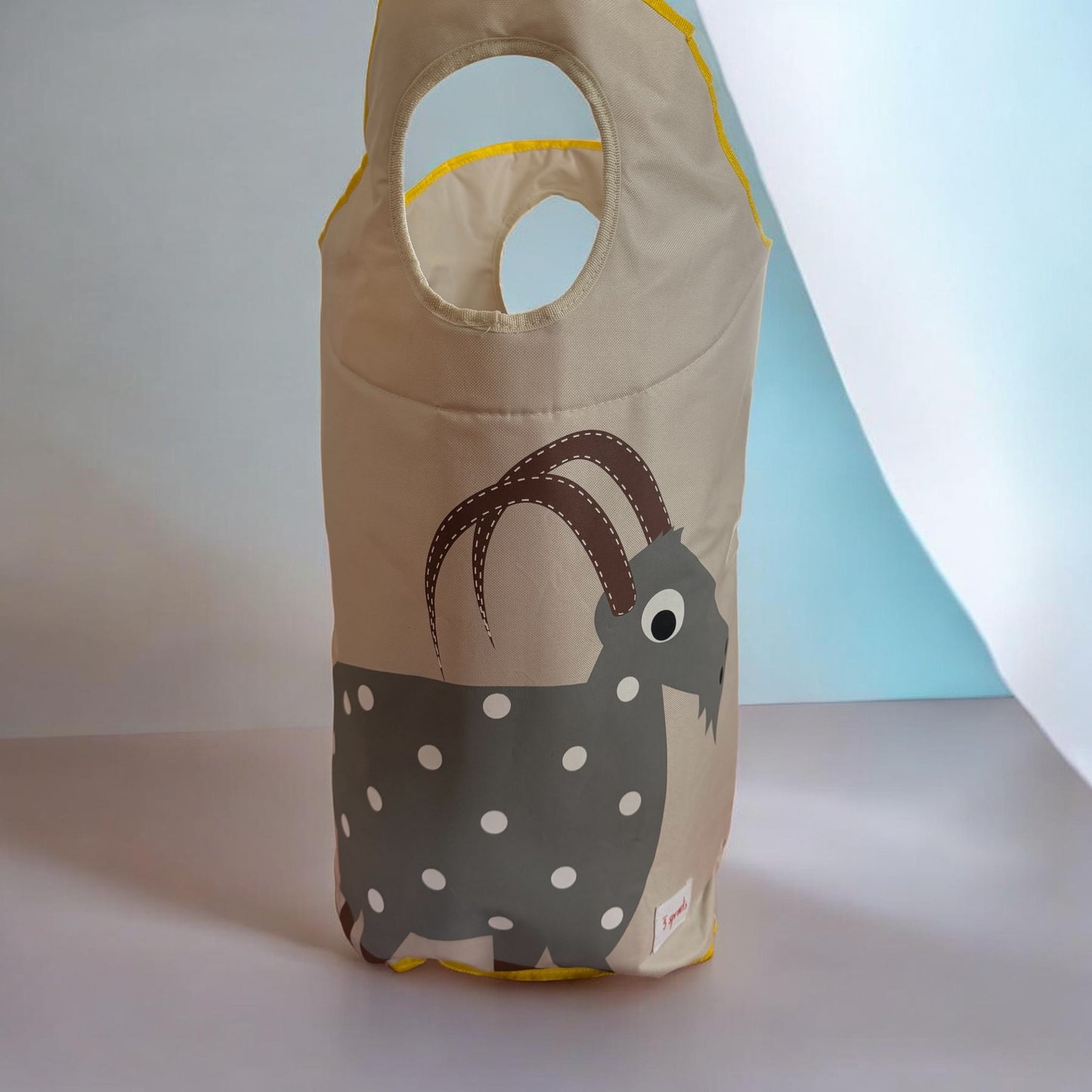 3 SPROUTS GOAT WASHING BASKET /BAG 58H X 44L X 34DCM NEW WITH TAGS