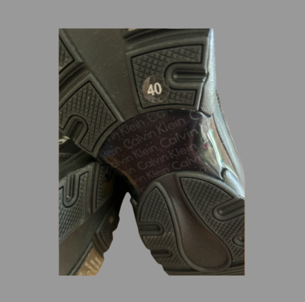 WOMENS CALVIN KLEIN FAUX FUR BOOTS UK SIZE 6.EU.40 NEW TAGGED