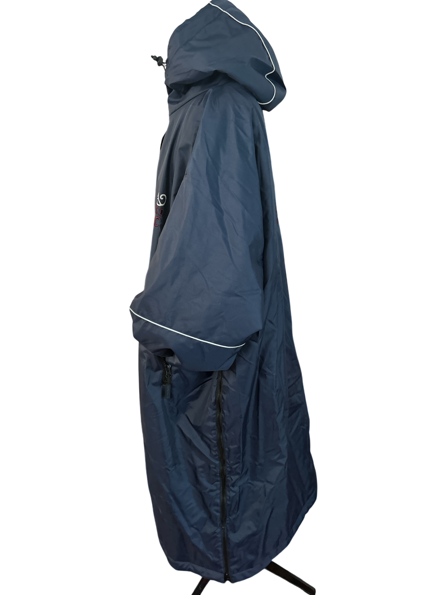 NEW WITH TAGS, COSIROBE FLEX WATERPROOF DRY CHANGING ROBE MIDNIGHT NAVY. SIZE LARGE. HOODED.