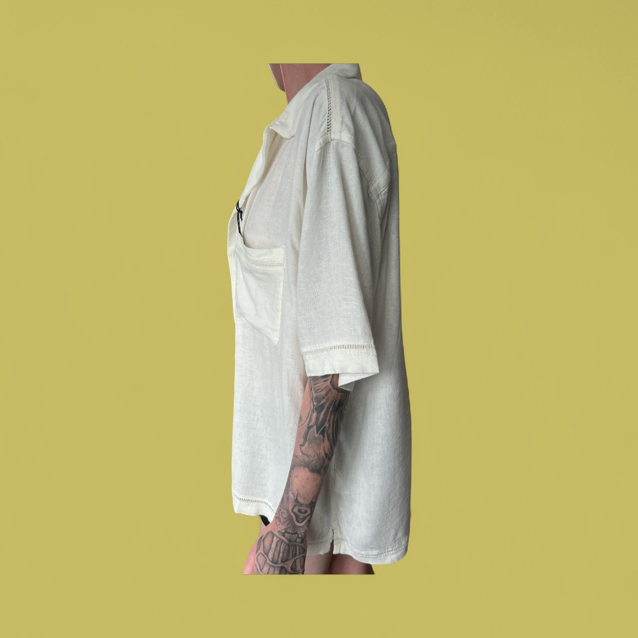 ABERCROMBIE AND FITCHBURG NEW AND TAGGED LINEN SHIRT/BLOUSE WITH DETAIL UK SIZE LARGE.