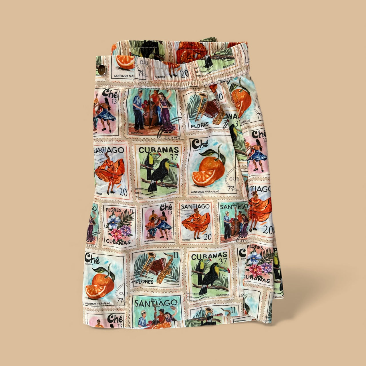 CHESTUDIOS ESTAMPILLAS PRINTED SWIM SHORTS IN SIZE MEDIUM RRP:£145!