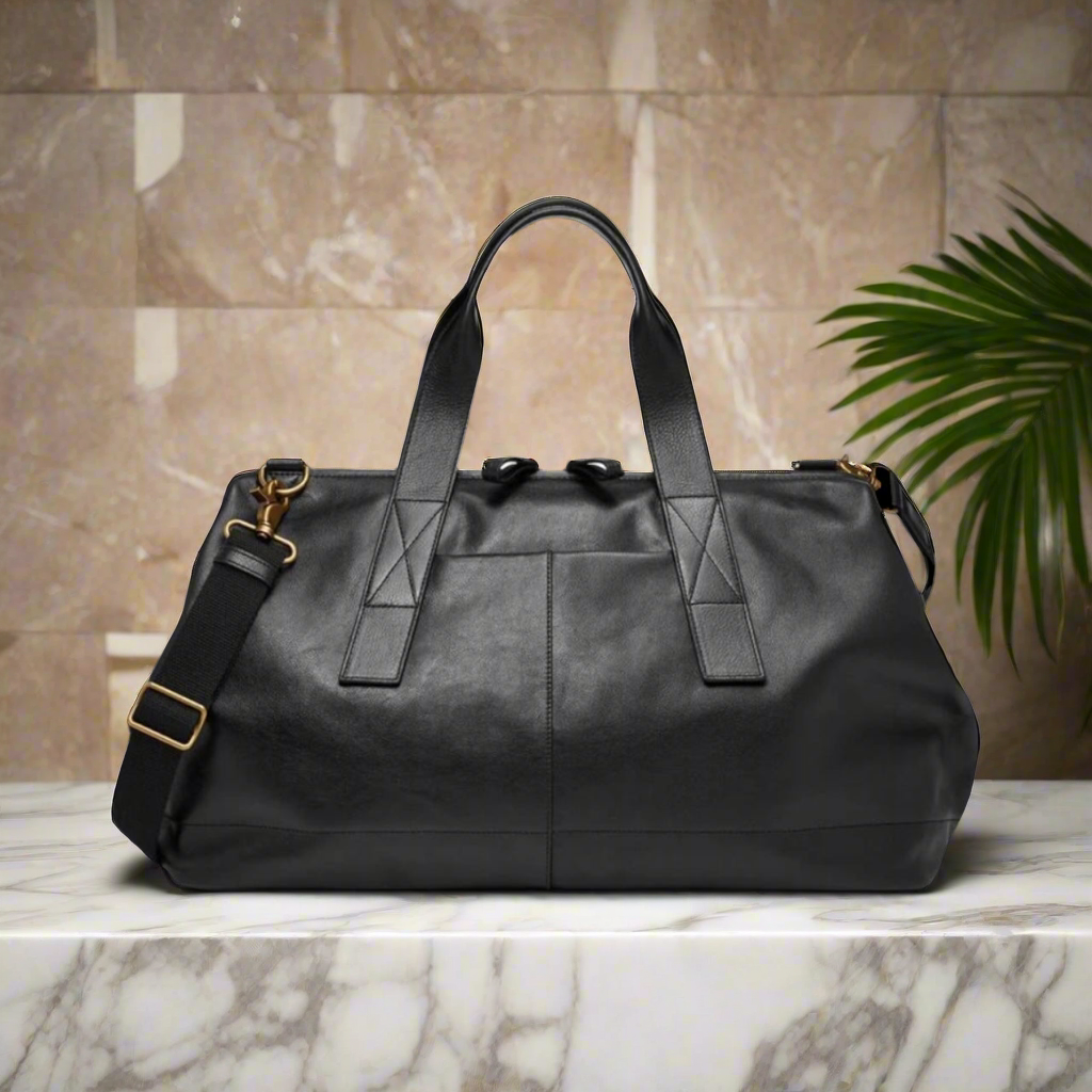 FOSSIL “KAYDEN” BLACK DUFFEL BAG NEW. LEATHER.RRP €619!