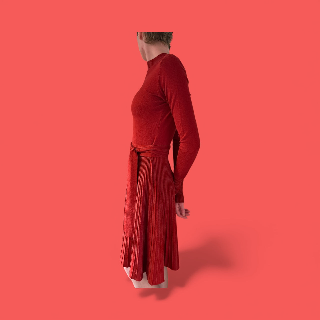 WOMENS "AmelieBoutik" RED DRESS MOCK NECK, BELTED NEW WITH TAGS IN UK SMALL