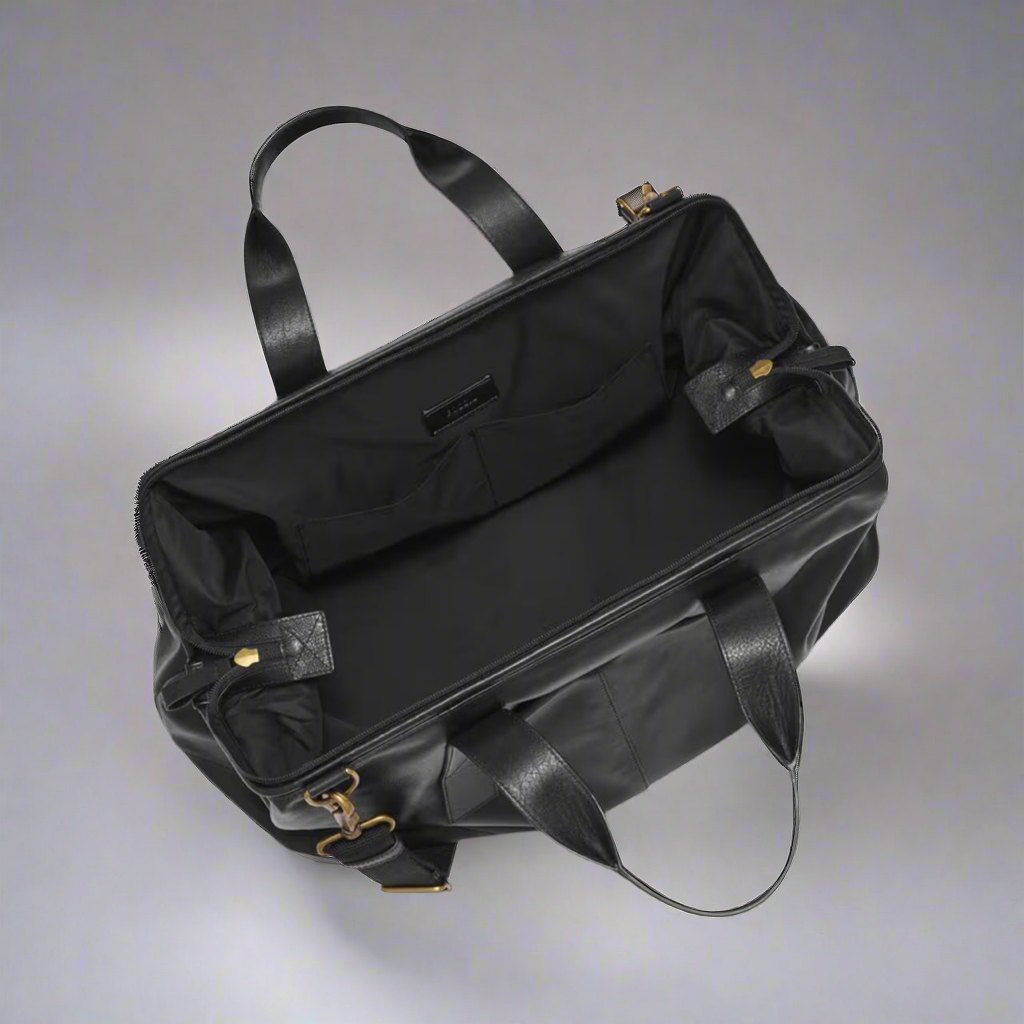 FOSSIL “KAYDEN” BLACK DUFFEL BAG NEW. LEATHER.RRP €619!