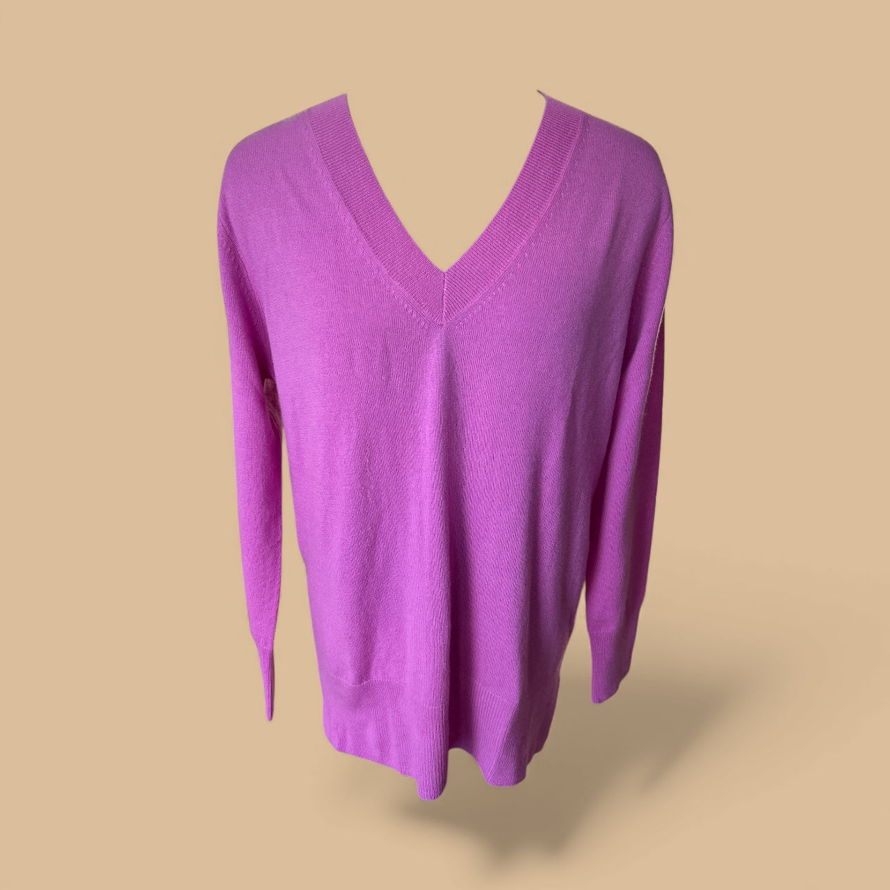 WOMANS "C A S H" PURPLE V NECK PURPLE JUMPER SIZE LARGE NEW RRP: £315!