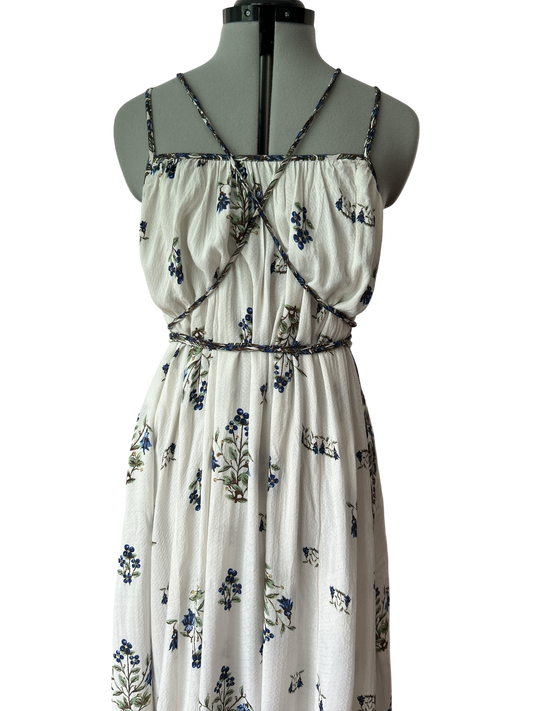 NEW WITH OUT TAGS. FREE PEOPLE ART NOUVEAU SCRAPPY FLORAL MAXY DRESS IN FREE-SIZE (8-16 UK) New Without Tags.