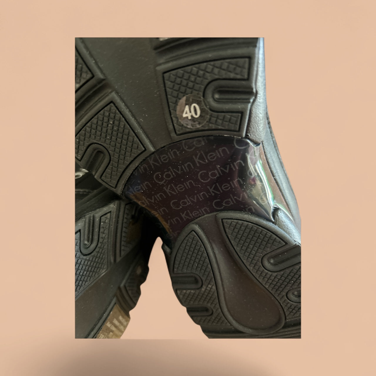 CALVIN KLEIN FAUX FUR BOOTS SIZE EU 40. UK 6. US: 9.5. HIGH TOP LACE UP. LEATHER AND MANMADE UPPER.BLACK LACE UP.