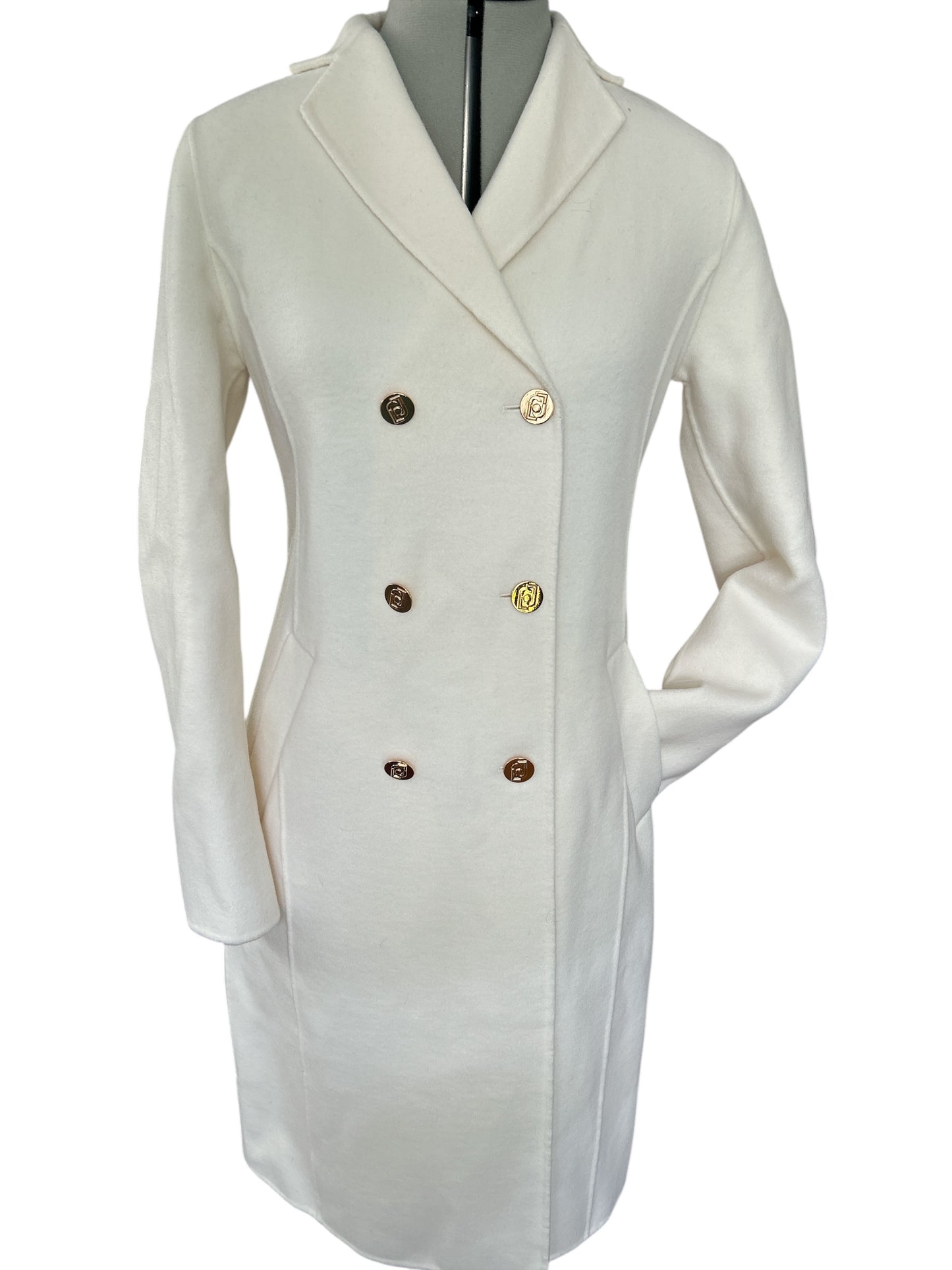 TAGGED AND NEW LIU-JO MILANO ITALIAN MADE WHITE COAT UK SIZE 12. EU.38.