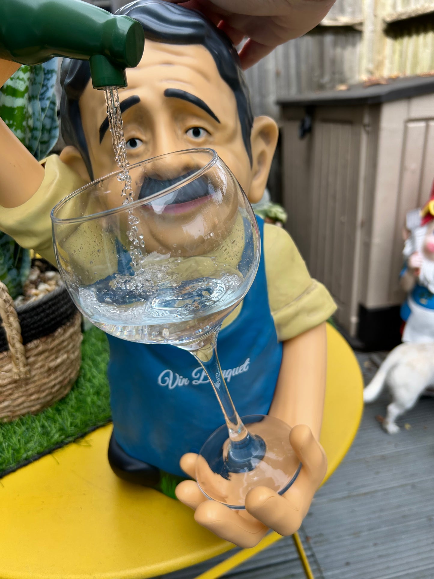 UNIQUE DRINKS (CIDER CULIN) DECANTER NEW LARGE FUN BOXED PARTIES, GIFTS, HUGE!.