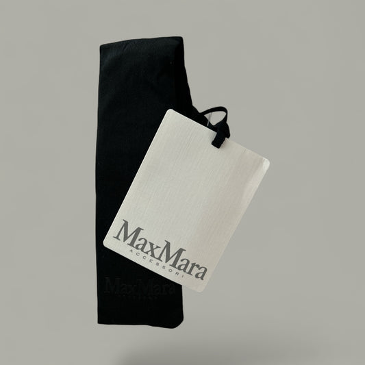 NEW AND TAGGED MAX MARA LEATHER TEDDY BOOK MARK WITH GIFT POUCH. RRP:$79.00!