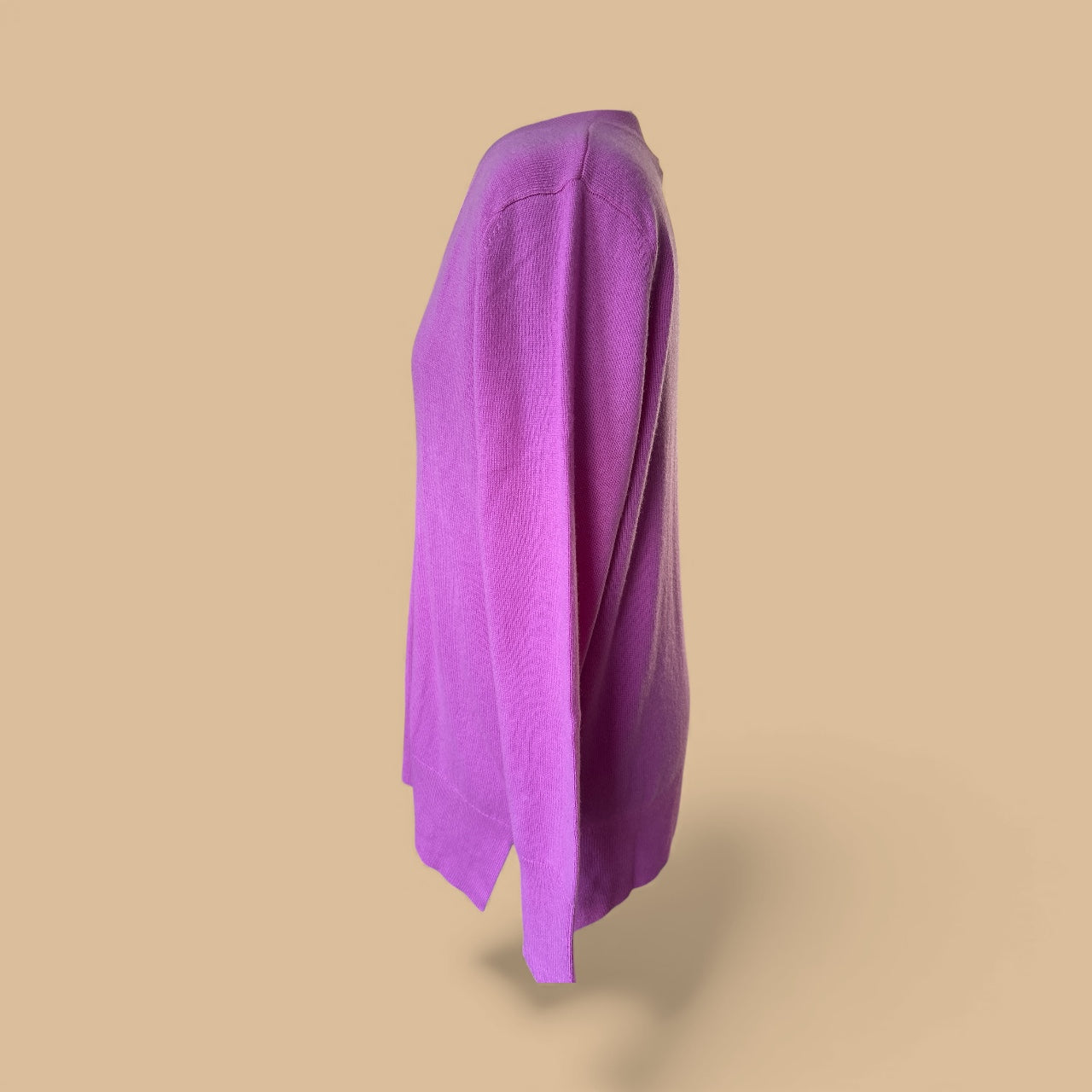 WOMANS "C A S H" PURPLE V NECK PURPLE JUMPER SIZE LARGE NEW RRP: £315!