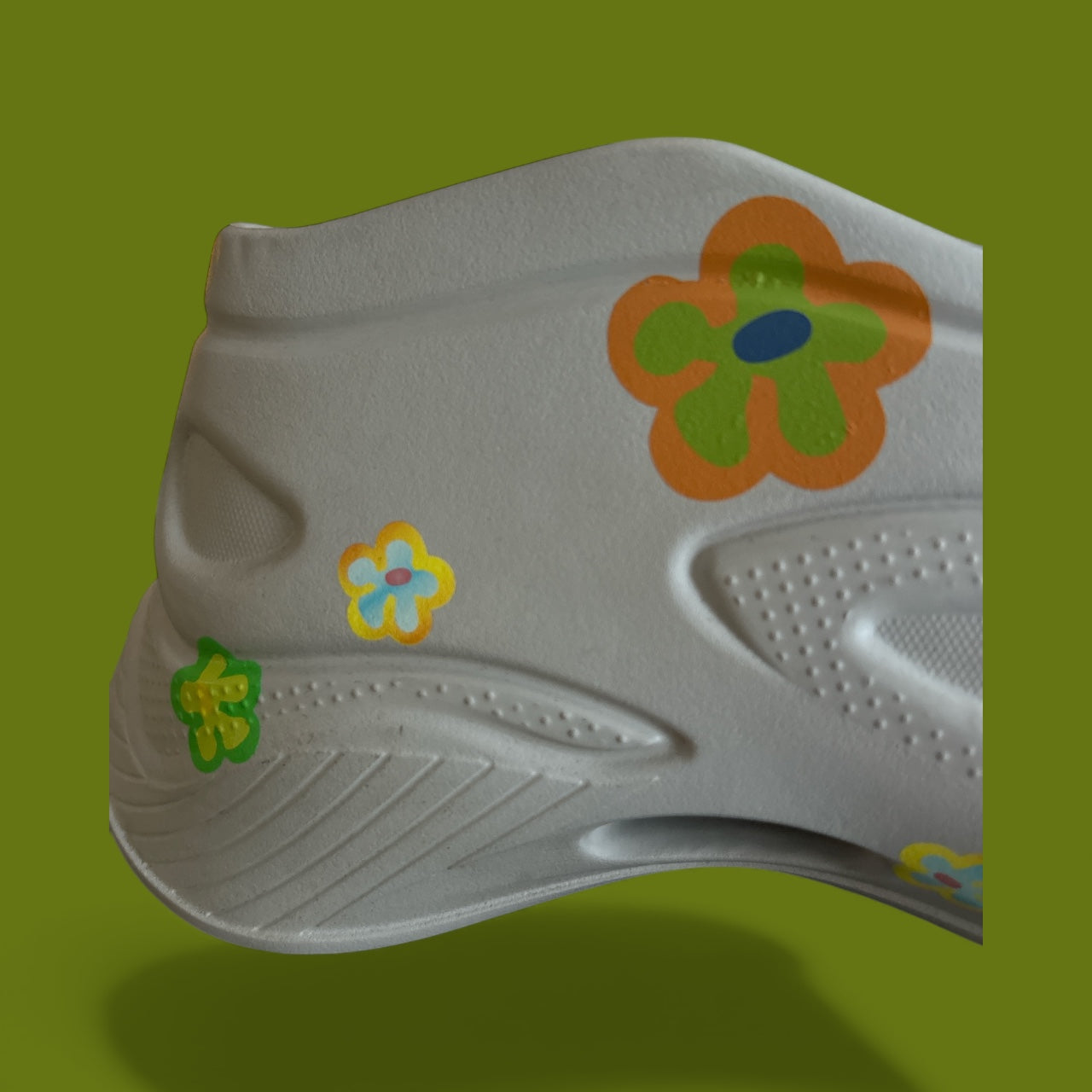 WOMENS AXEL ARIGATO XPLORER CLOG UK SIZE 7.5 EU 41.5 NEW CUSTOM PAINTED FLOWERS IN LIGHT GREY.