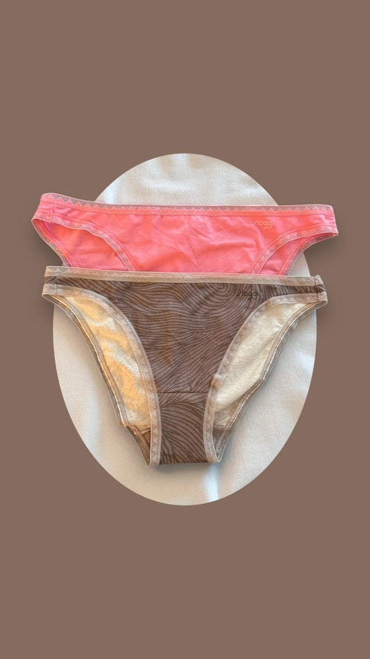 SLOGGI MINIS ORGANIC COTTON NEW BOXED IN MEDIUM SIZE. PINK & OATMEAL COLOUR RRP:£35.00 MID-RISE.