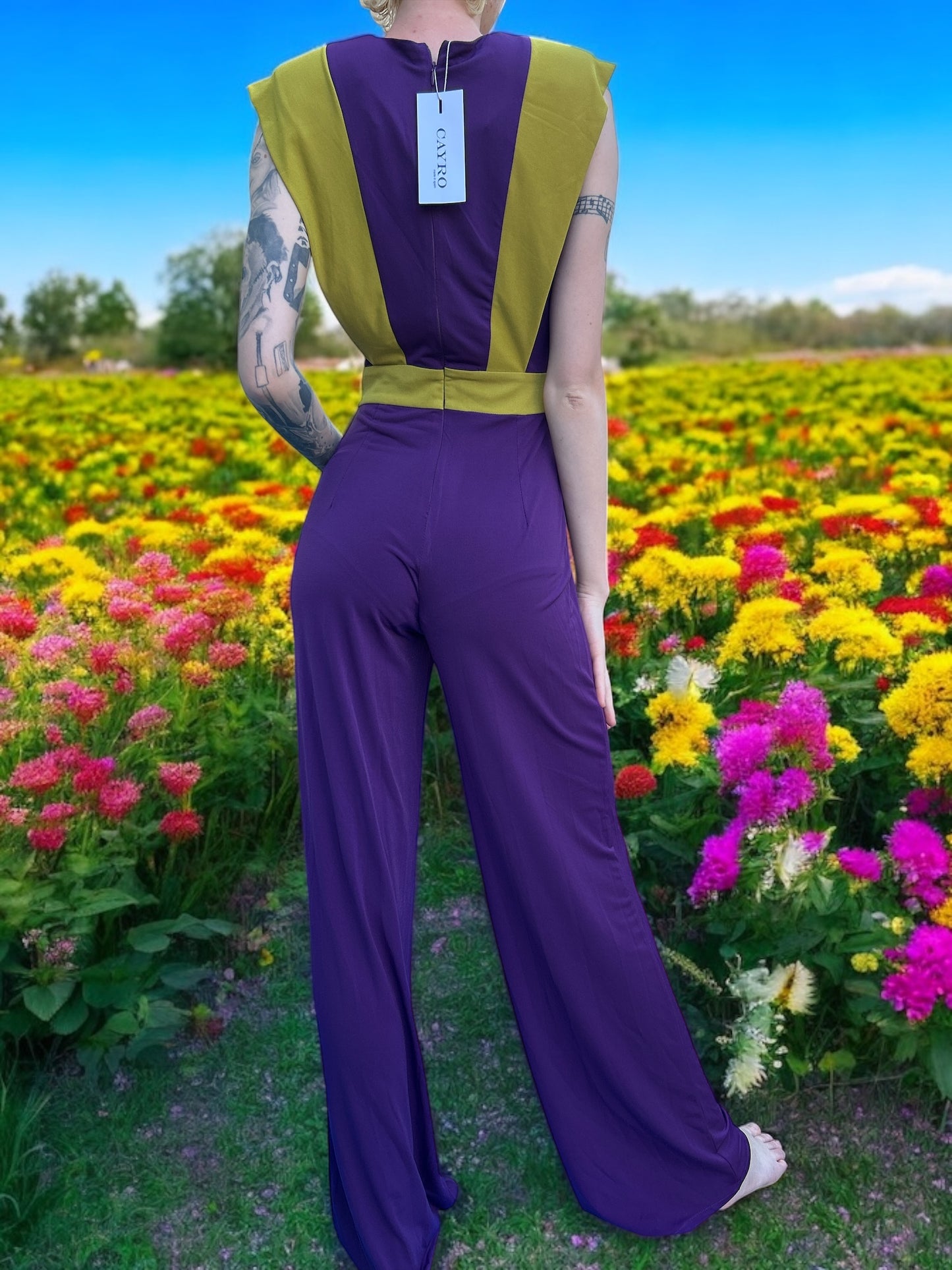 SPANISH DESIGNER CAYRO NEW AND TAGGED PANTSUIT IN VOILET WITH LIME INTERCHANGEABLE COLOURED SCARF. UK SIZE EXTRA SMALL.