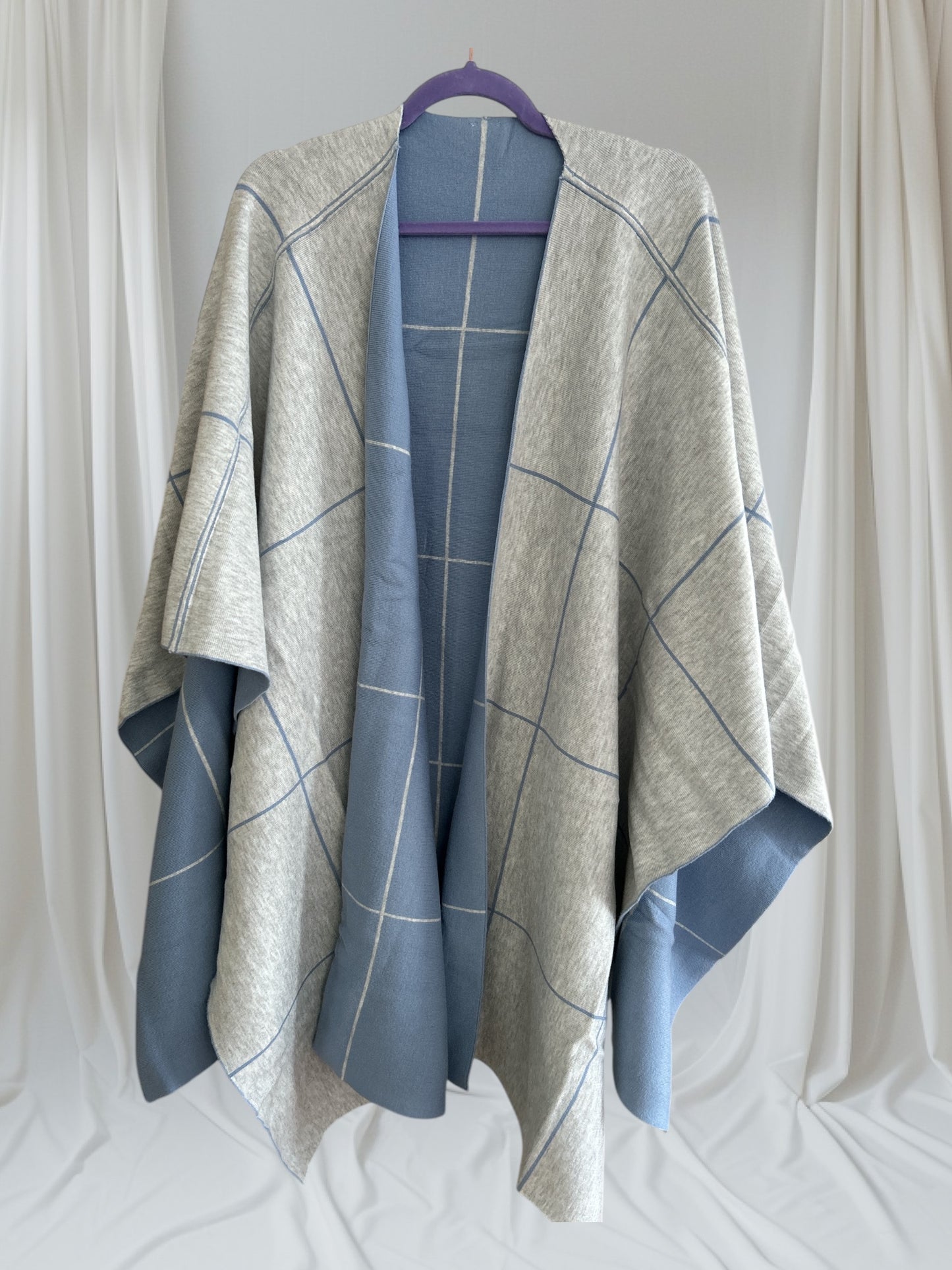 WOMENS WYNNE COLLECTION PONCHO WOOLY WARM CREAM/GREY TAGGED NEW