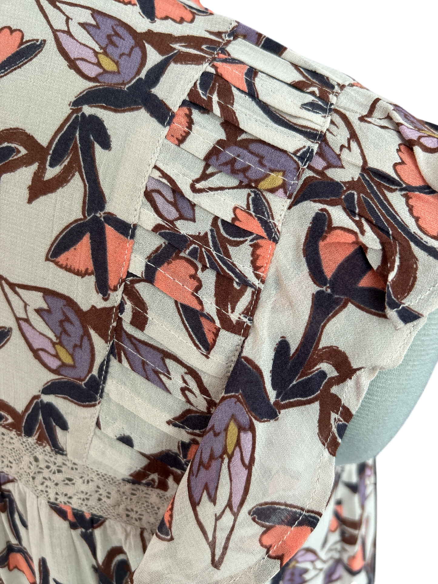 WOMENS INDI & COLD SUSTAINABILITY PROJECT IN MEDIUM BLOUSE NEW TAGGED